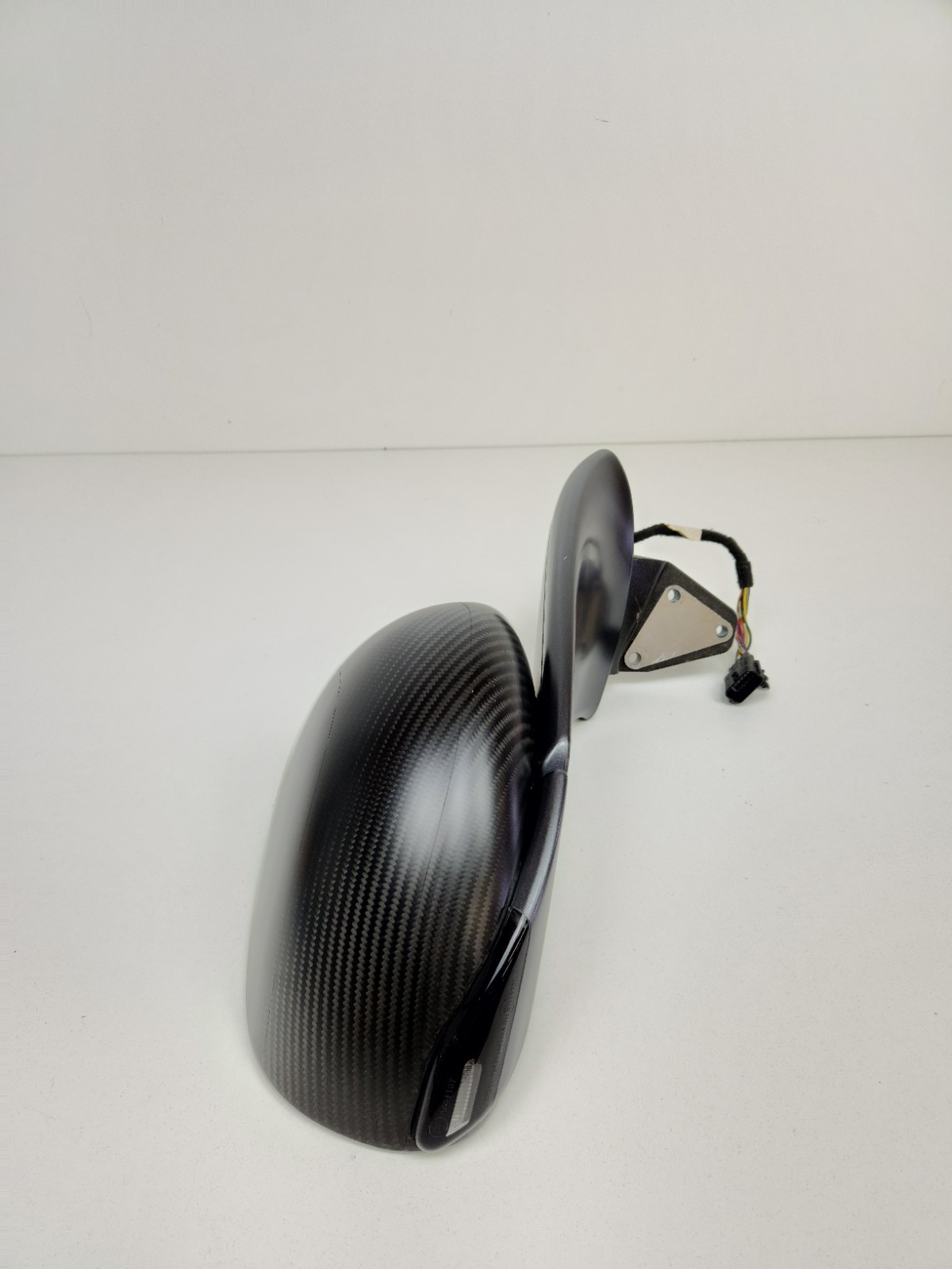 2015-2017 MCLAREN 675LT RIGHT PASSENGER SIDE CARBON FIBER MIRROR ASSEMBLY OEM 