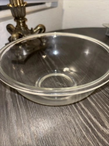 Vintage Pyrex Clear Glass Beveled Mixing Bowl 325 2.5 Quart