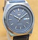 Rare vintage Seiko 5 automatic day date movement number 7s26A japan made men's w