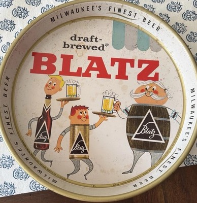 Blatz Draft-Brewed Milwaukee's Finest Beer Tray Breweriana Collectible.