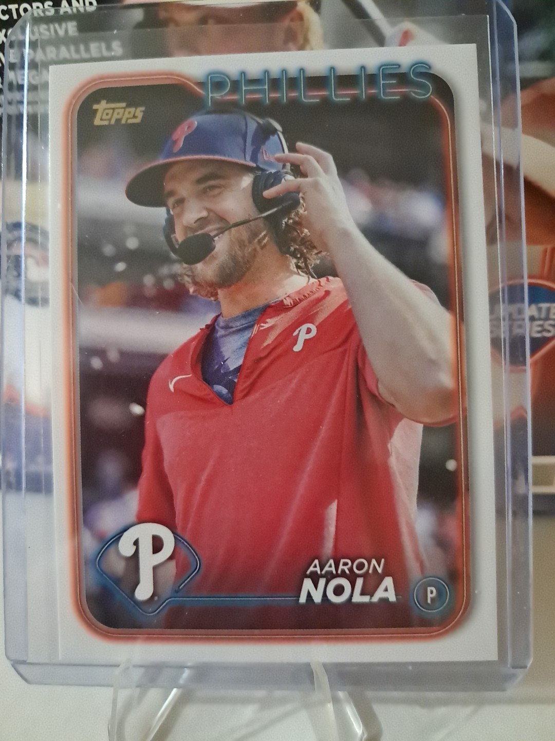 2024 Topps Series 2 - Aaron Nola #463 Golden Mirror Image Variation