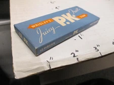 WRIGLEY'S P.K. chewing gum box 1940s EMPTY Canada bi-lingual JUICY FRUIT #4E-BL