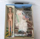 LOT VINTAGE 1960's BARBIE CLOTHES ACCESSORIES & Case Fashion Queen Doll Japan