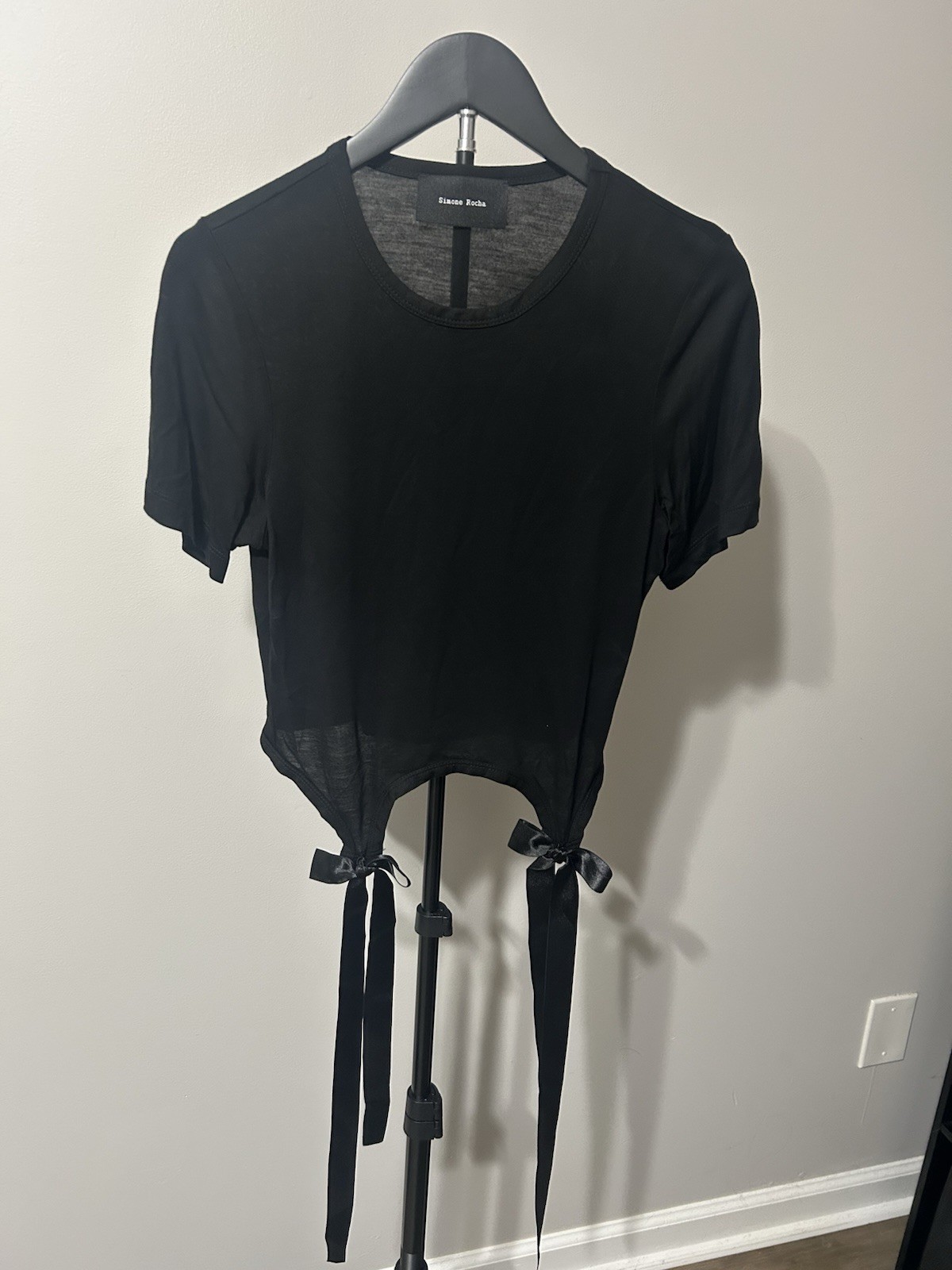 Simone Rocha Black Short-Sleeve Top with Satin Ribbon Ties image 5