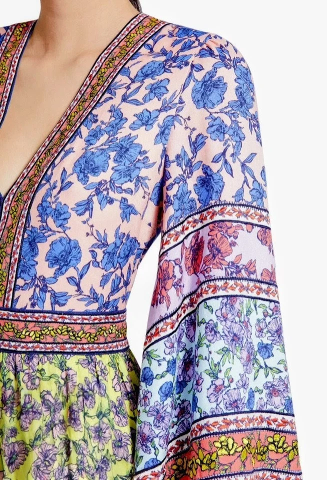 Alice And Olivia Bohemian Style Floral Dress Featuring Beautiful Bell Sleeves - Image 2 of 4