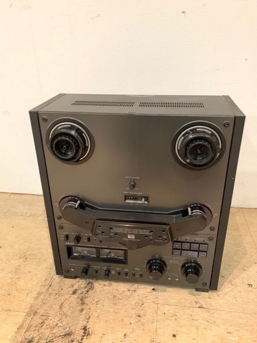 Akai GX-635D Reel to Reel AutoRev 10.5" Stereo With Dust Cover & Serviced Junk