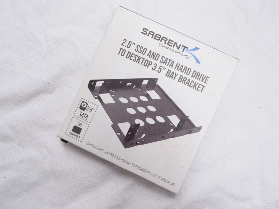 Sabrent 2.5 SSD & SATA Hard Drive to Desktop 3.5 SATA Bay Converter Mounting Kit - Image 2 of 4
