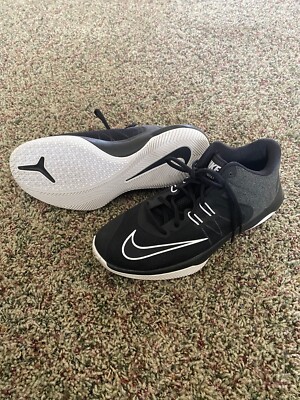 nike basketball shoes size mens 7.5