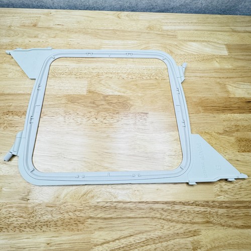 Pfaff Creative GRAND HOOP 250 x 225mm Machine Embroidery Hoop 2100 Series - Picture 9 of 22