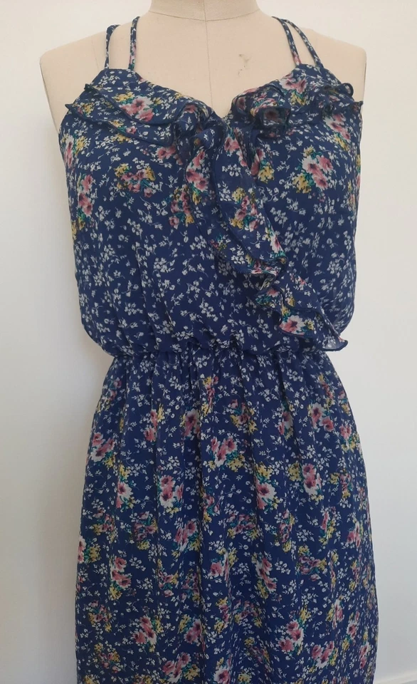 Vestido maxi Xhilaration comprimento total sem mangas Jr tamanho S floral azul chiffon - Imagem 2 de 4