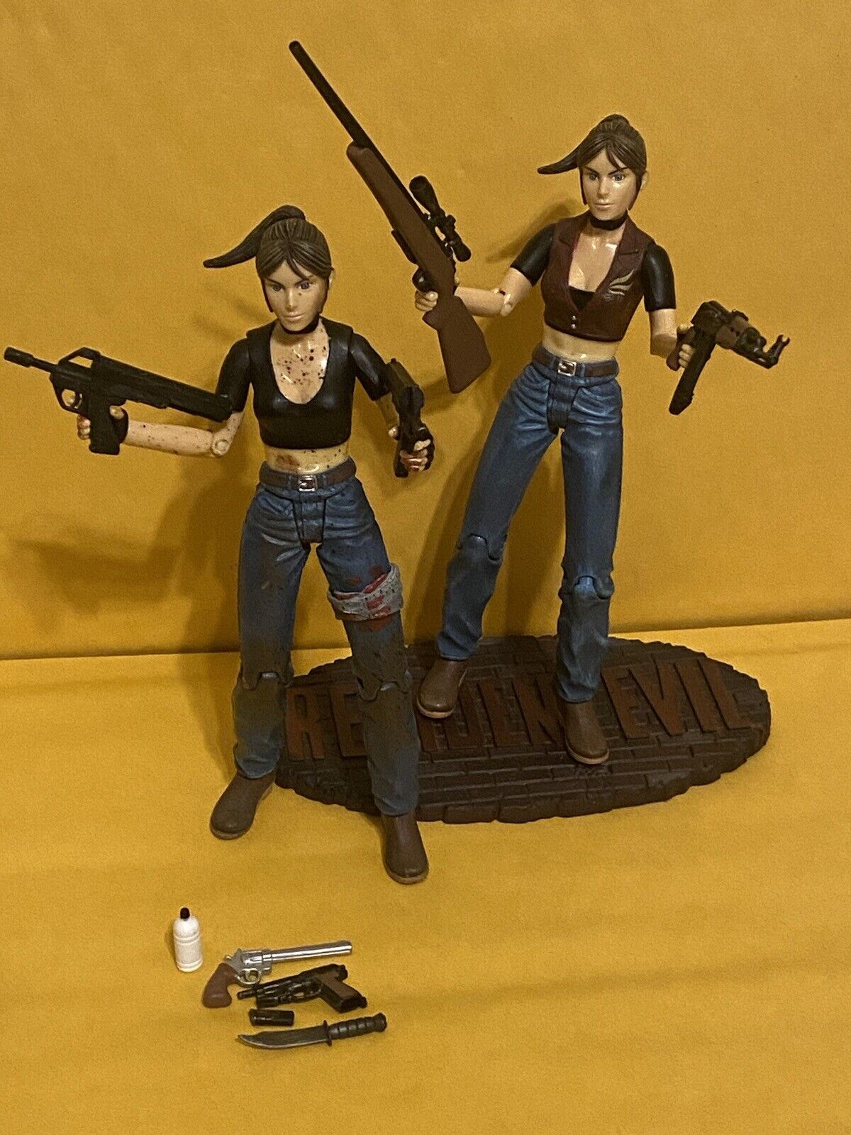 Claire Redfield Palisades 2001 Resident Evil Code Veronica Biohazard 2 Lot