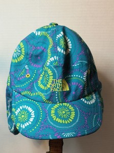 THE NORTH FACE Sun Hat Cover Class V Youth/Junior Size Blue Yellow Paisley.