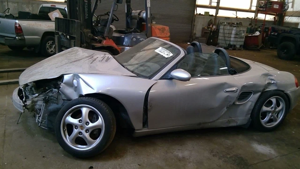 Alternator Fits 97-99 PORSCHE BOXSTER 6323556 - Image 4 of 4