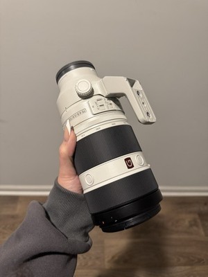 Sony G-Series FE 100-400mm f/4.5-5.6 GM OSS Lens - White (SEL100400GM)