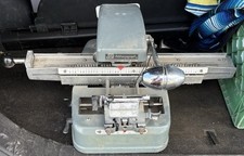 RARE VINTAGE ADDRESSOGRAPH MODEL 350 DOG TAG MACHINE GRAPHOTYPE MANUAL ID READ