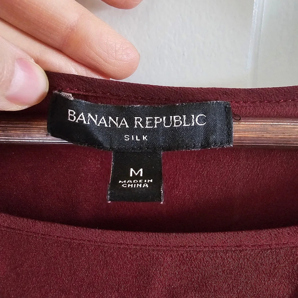 Top/Blusa de Seda Banana Republic Rojo Borgoña Elegante Para Mujer Mediana Foto 2 de 4