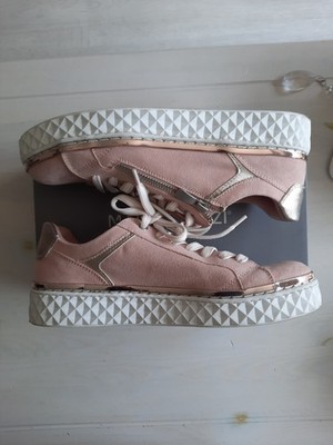 MARCO TOZZI NEUw.  2 x getragen  Sneaker 41 Wechselfußbett rosa     Sohle weiß