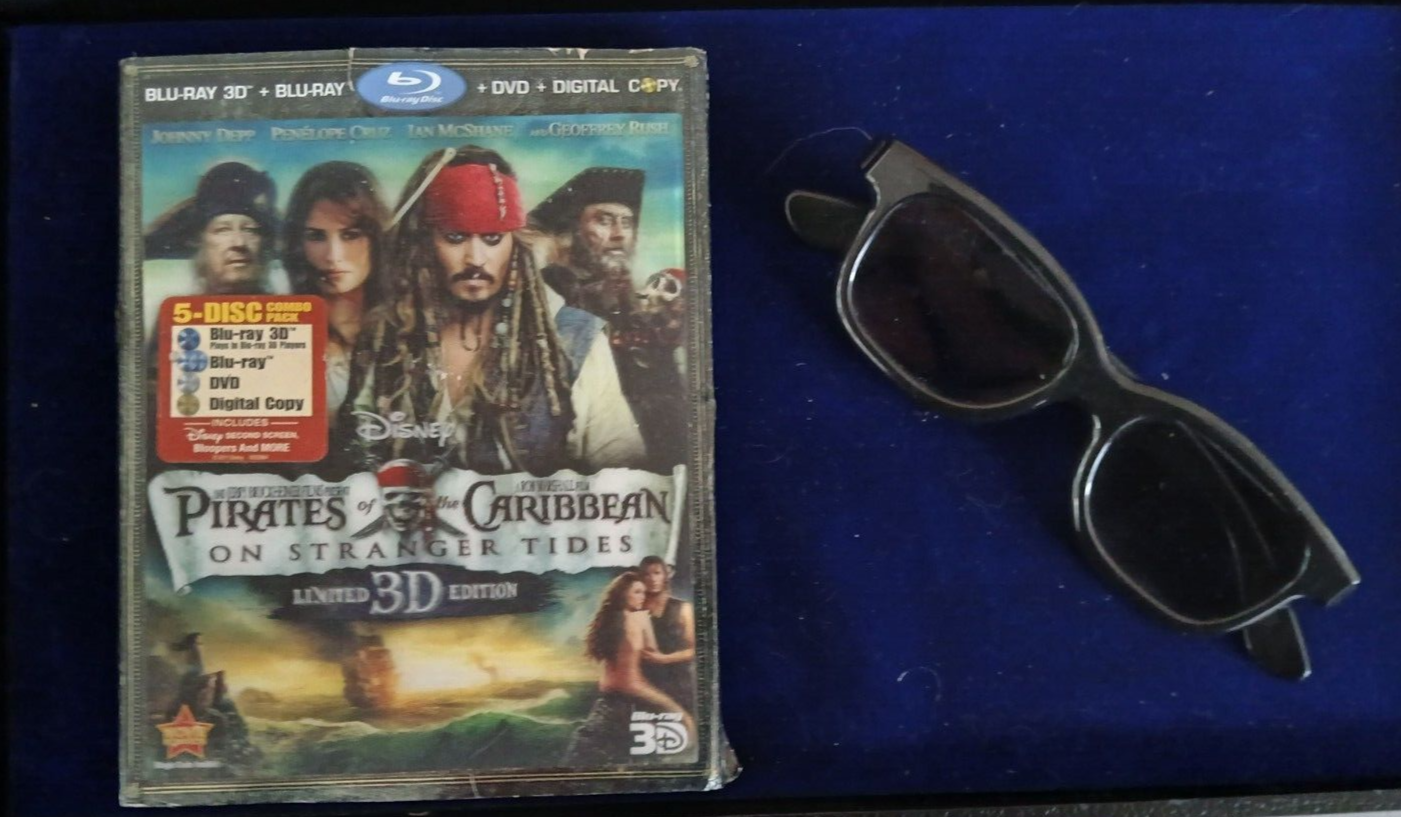 Pirates of the Caribbean On Stranger Tides 3D + Blu-Ray + DVD Lot 213 ...