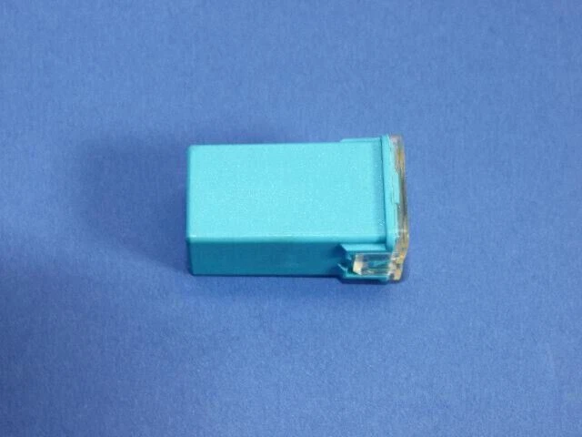 Cartucho de fusibles delanteros genuino Mopar 2001-2021 Chrysler Town & Country 6102075AB Foto 3 de 4