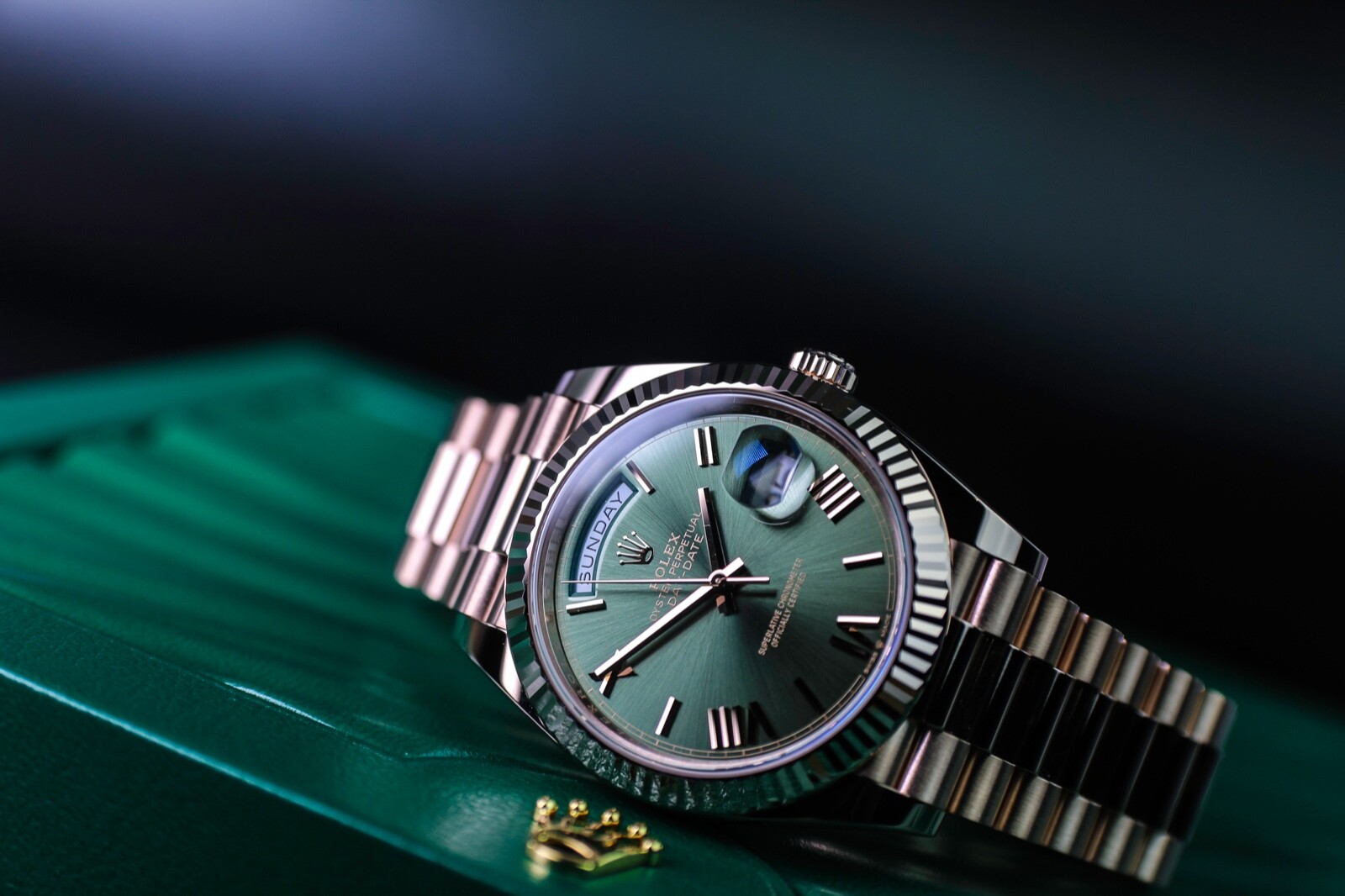 Rolex Everose Day-Date Olive Dial 228235 2022 image 3