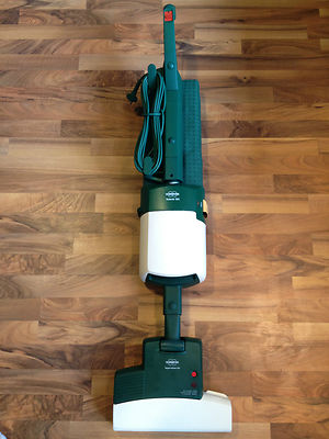 Vorwerk Staubsauger Kobold 121+ET 340 mit geeignete Zubehör