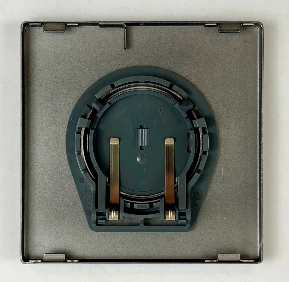 Placa actuadora Geberit para control de descarga de urinario negro mate 241.915.16.1 Foto 3 de 4