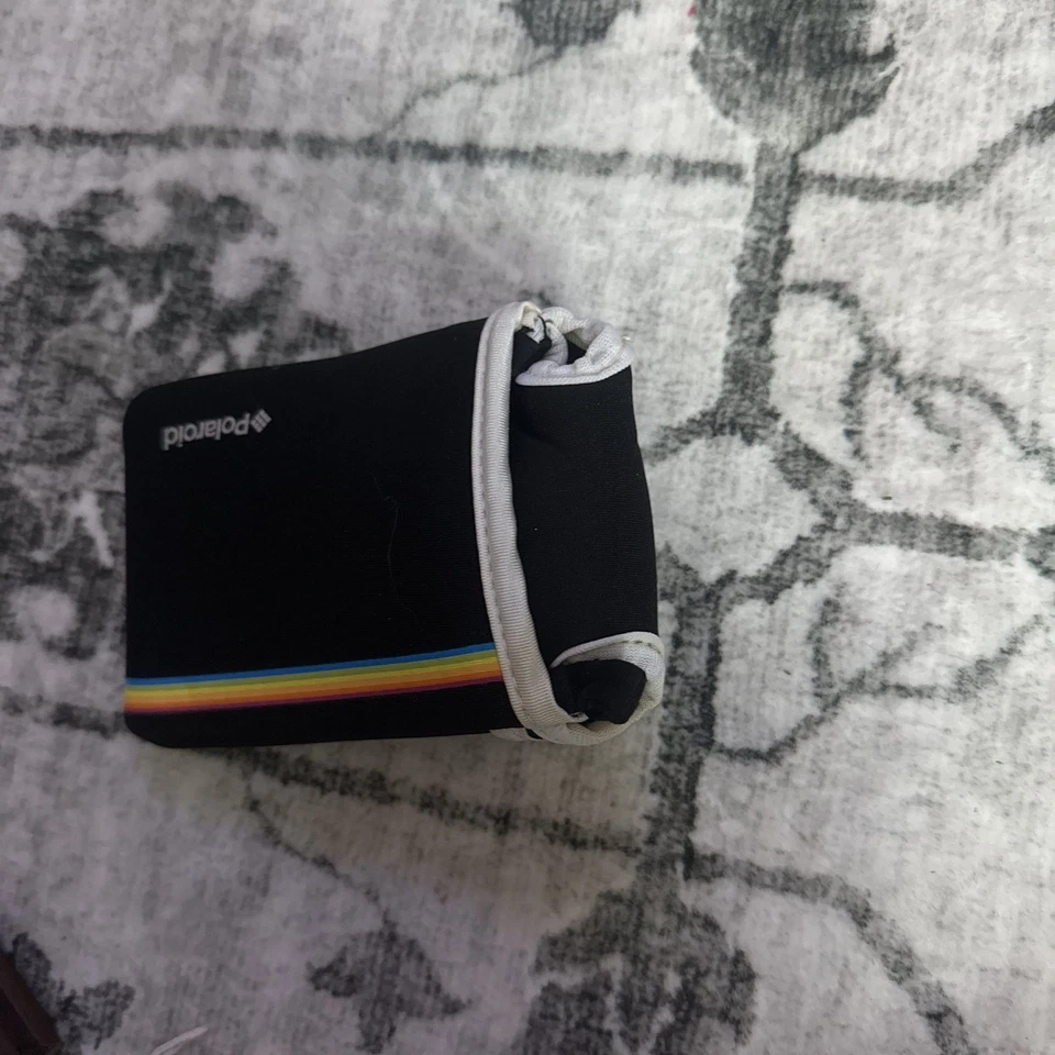Неопреновый чехол Polaroid для мгновенной камеры Z2300 - Изображение 3 из 4