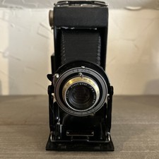 Vintage Kodak Jr Six-16 Series III Folding Camera w Leather Case