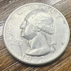 A Steal * 1932 25c Washington Quarter Actual Coin , Clear Date & Rim.  Nice Coin
