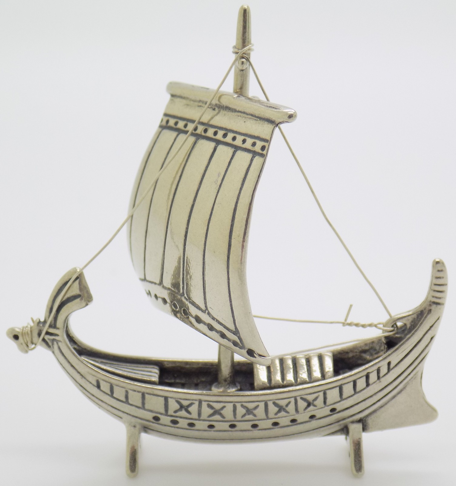 Vintage Italian Handmade Genuine Silver Ancient Vessel Figurine Solid Miniature