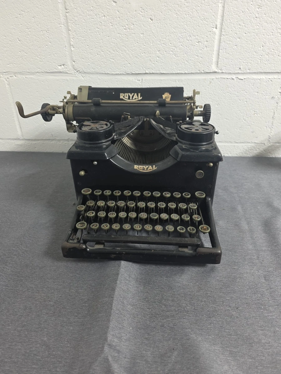 Royal Model 10 Typewriter In Collectible Typewriters for sale | eBay