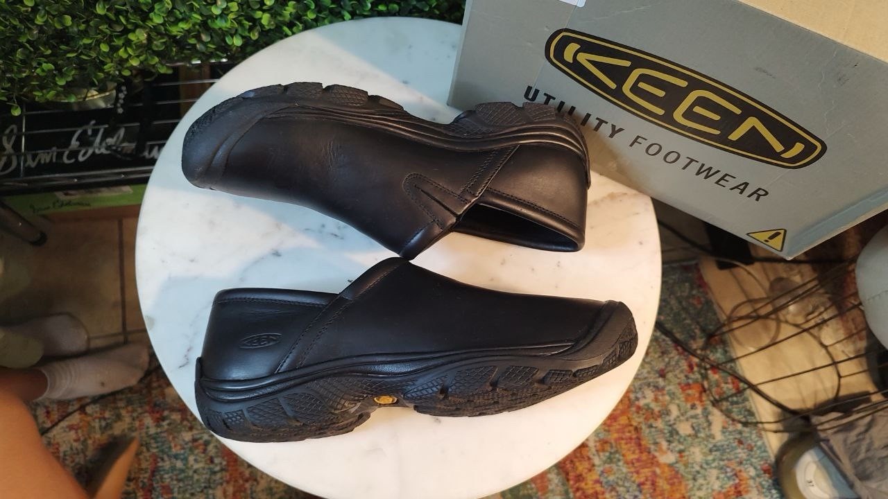 Scarpe Oxford nuove Keen da uomo taglia 11 5 M Targhee slip on