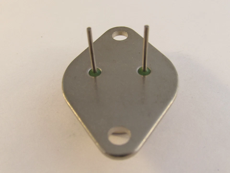 LAS1415 LAMBDA 15V 3A 30W TO3 Positive Voltage Regulator  - mit Testpunkt - Bild 3 von 3