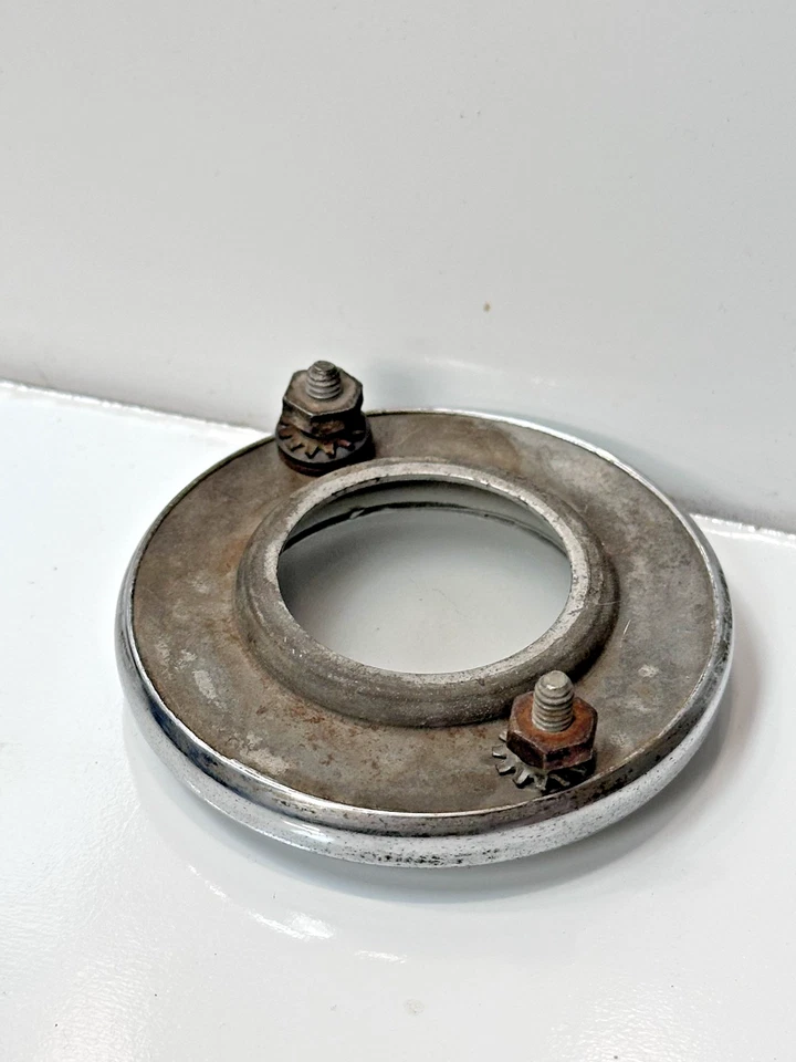 Chrysler 1942-1948 mapa debajo del tablero bisel de luz de cortesía y lente Windsor Foto 3 de 4