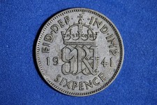 1941 Great Britain 6 Pence Silver Coin #M25226