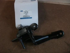 2262108 Electric Additional Water Pump For 2016-2025 Ford Transit