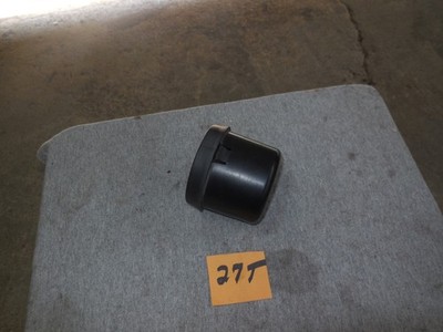 Craftsman LT2000 riding mower fender mounted cupholder 731-04591A