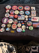 Political campaign buttons lot