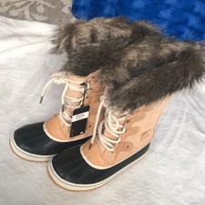 New SOREL Joan of Arctic Faux Fur Waterproof Snow Boot Women , women size 6