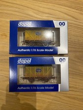 Dapol OO Gauge Fyffes Yellow Banana Van Weathered X 2