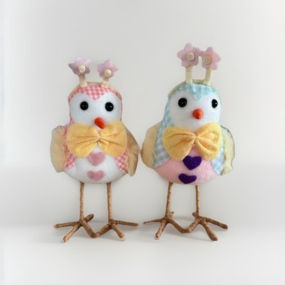 Set Of 2 Target Spritz Birds Wondershop Featherly Friends Easter