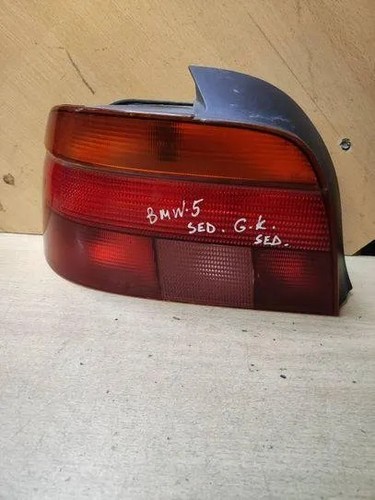 BMW 5 E39 Rücklicht hinten links 2VP00724001 2.00 Petrol 110kw 1997 24417693