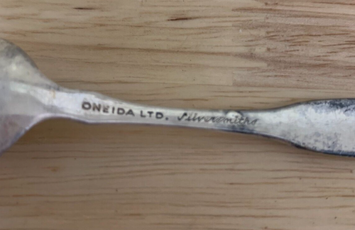 President John F Kennedy JFK Souvenir Spoon Oneida Ltd Silvermiths Silver Plate - Picture 3 of 3