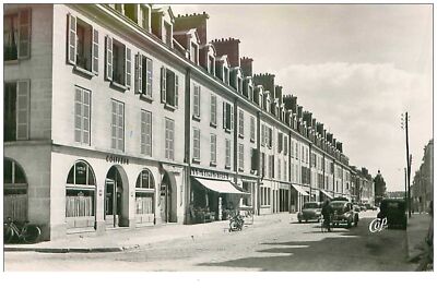 51.n° 39704. Vitri Der Francois.rue Du General Leclerc.cpsm 14 X 9 CM