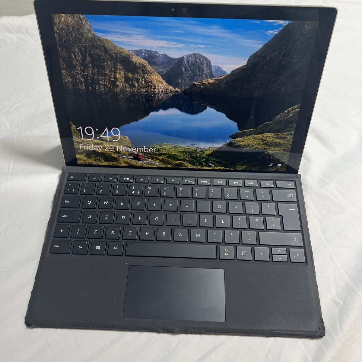 Surface Pro4（1724）Win11/i5-6300U/4GB/128 Microsoft Surface Pro 4