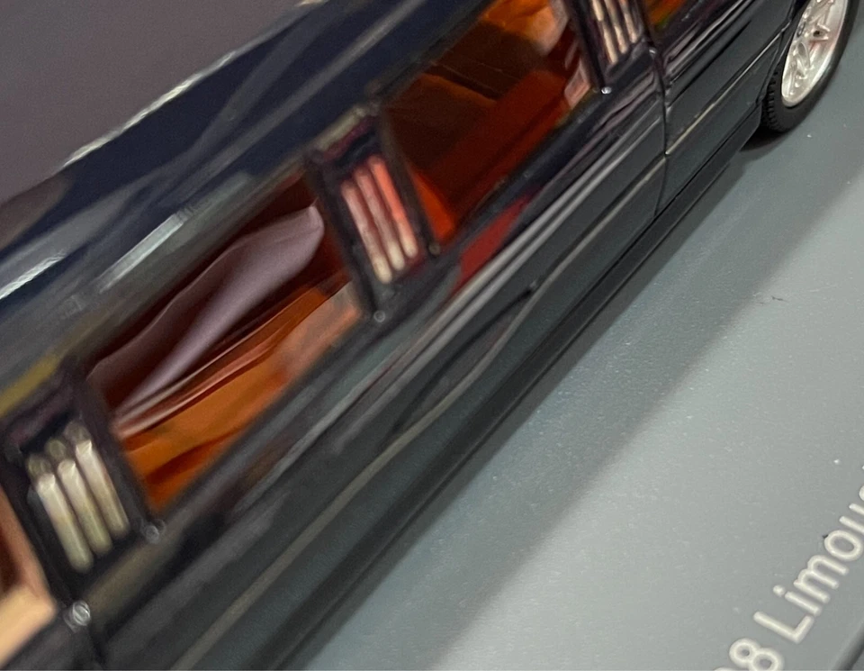 1/43 BMW 7 SERIES E38 LIMOUSINE 1999 NEO SCALE NEO453455 EXTREMELY RARE - Immagine 3 di 3