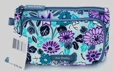 Vera Bradley Lighten Up Compact Organizer in Penelope's Garden.  NWT