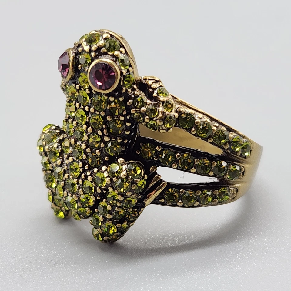 Anillo Rana Heidi Daus Verde Rosa Estrás Racimo Pavé Latón Para Mujer Talla 11.75 Foto 4 de 4