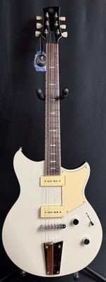 Yamaha RSS02T Revstar Standard Electric Guitar Vintage White w/ Gig Bag (248)