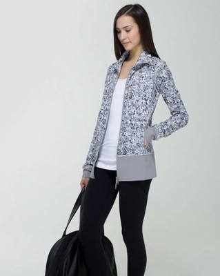 Lululemon Nice Asana Jacket Not So Petite Fleur Silver Spoon Ambient Grey Sz 10